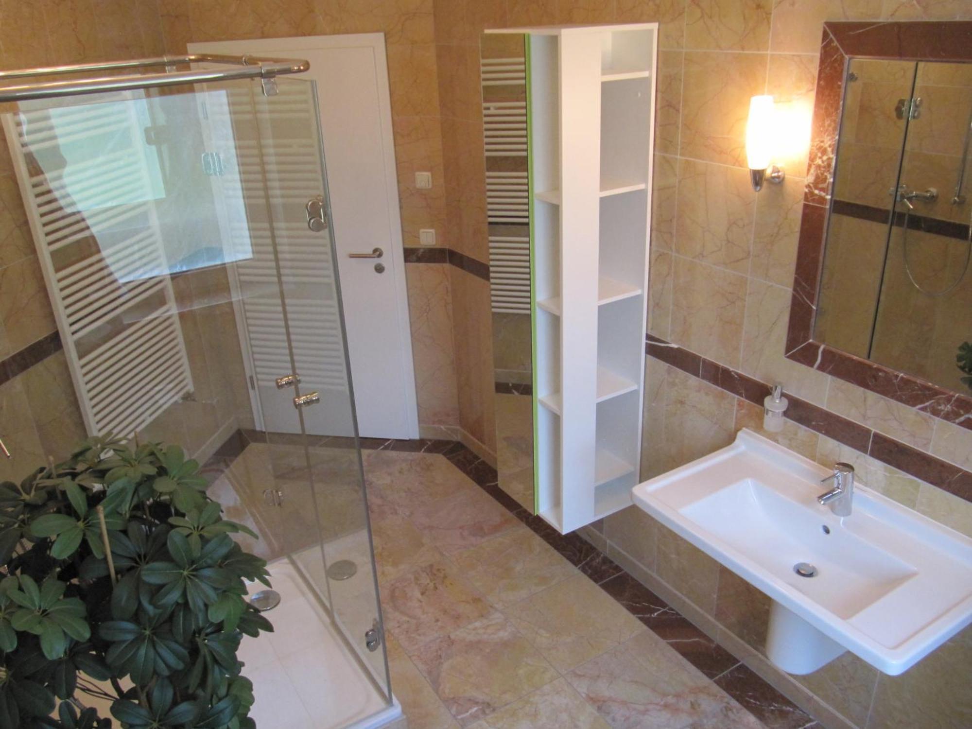 מלון צינוביץ Gaestehaus Grothe מראה חיצוני תמונה