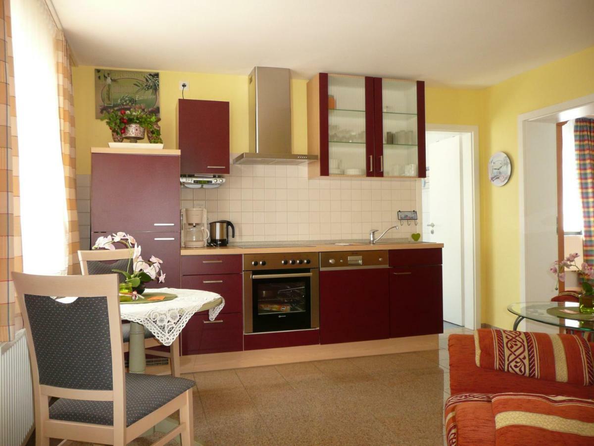 מלון צינוביץ Gaestehaus Grothe מראה חיצוני תמונה